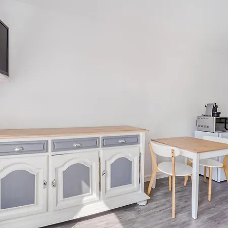 Appartement Le Petit Normand - Avec Jardin à 500 M De La *